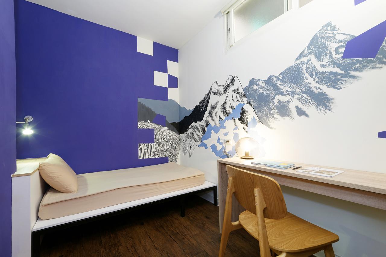 Flip Flop Hostel - Main Station Taipei Exterior photo